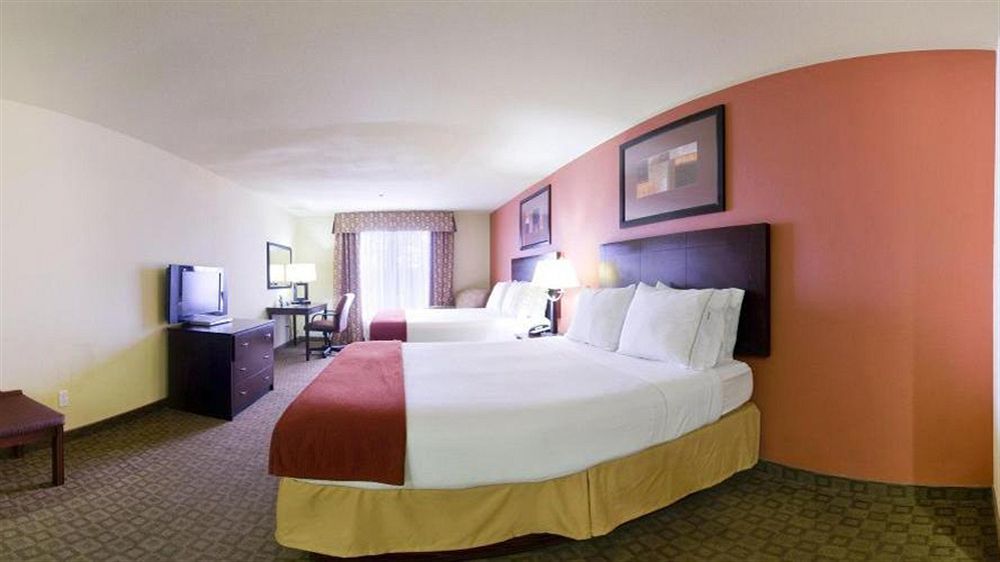 Holiday Inn Express & Suites Alexandria, An Ihg Hotel Exteriér fotografie